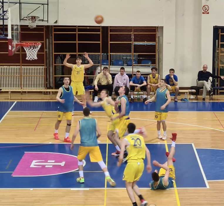 JKL: Bosco slavio protiv Stoje